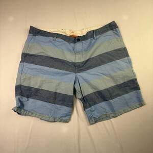 Dockers Men's Blue Striped Cotton Flat Front Shorts - Size 40